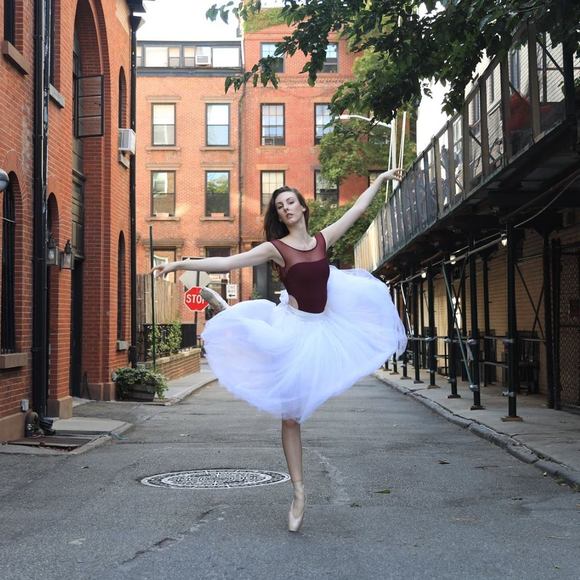 Meet your Posher, Meg - Picture 1 of 1